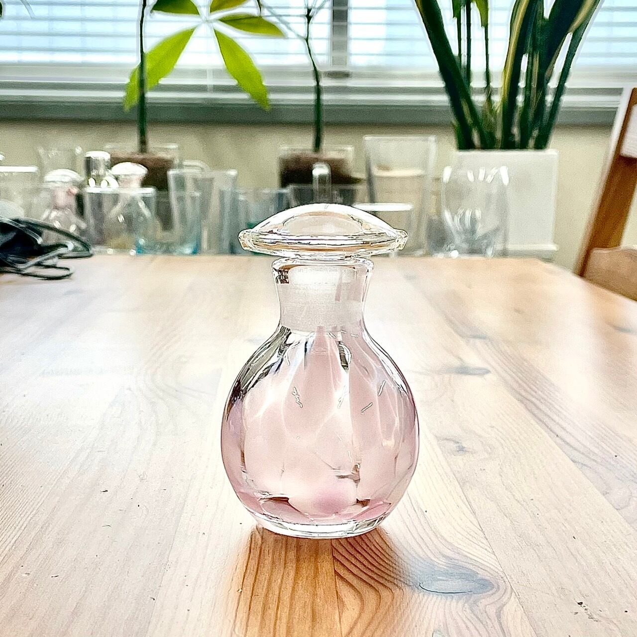 醤油さし(小サイズ) ピンク | 椎名切子（GLASS-LAB) 江戸切子・砂切子