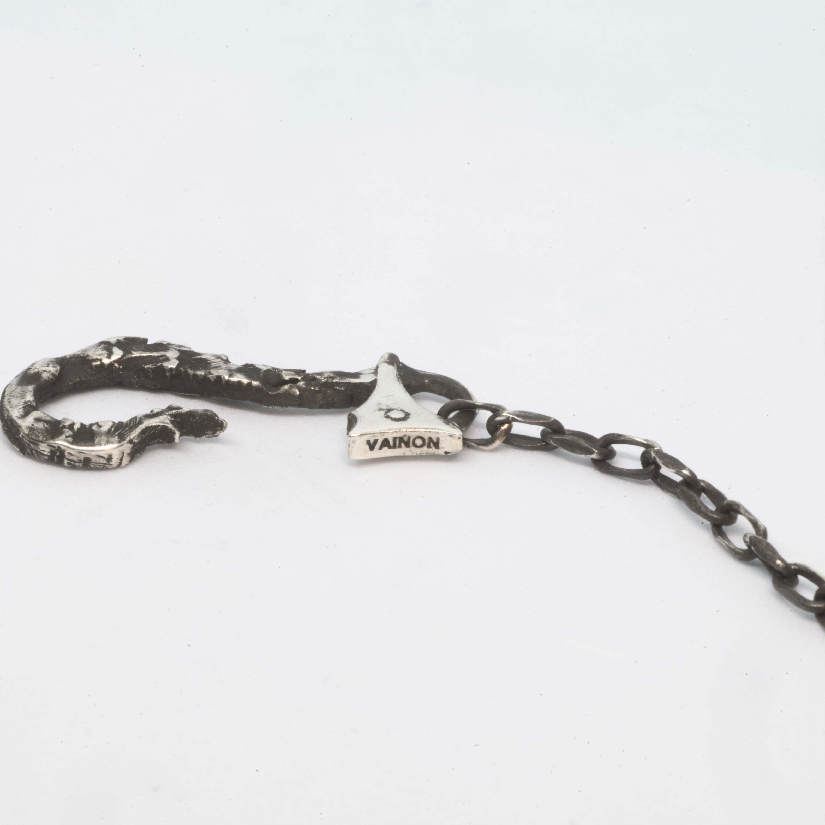 Destroyed Carabiner Necklace | VAINON