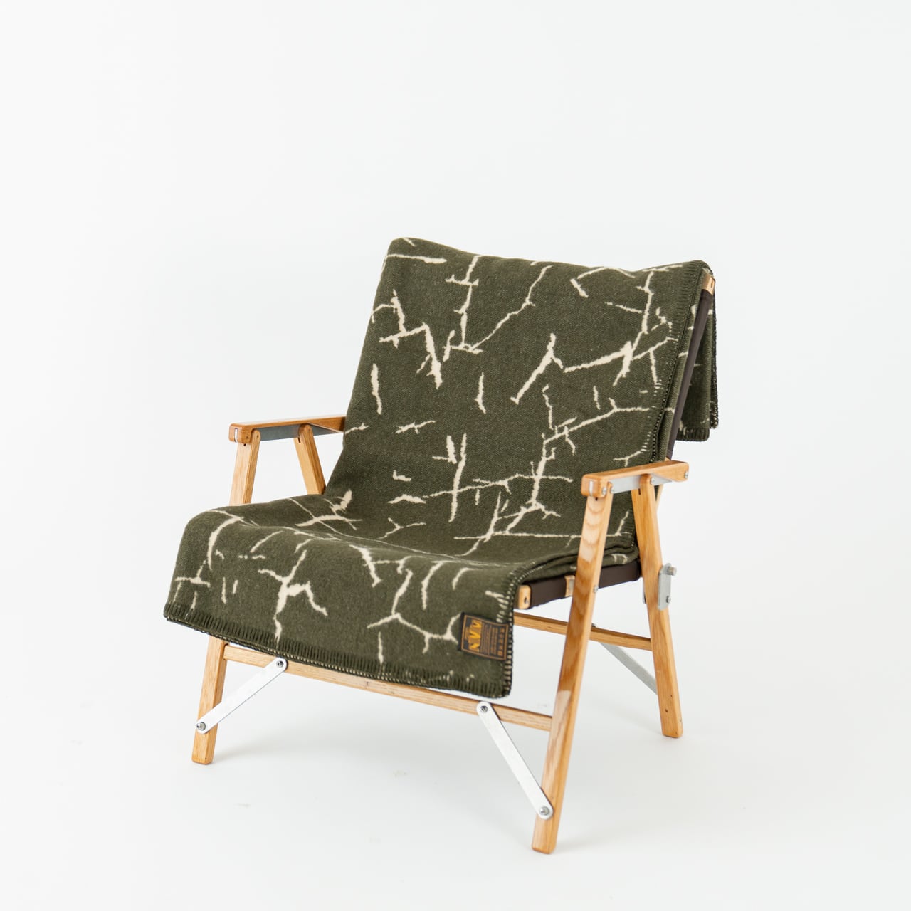 HOTEL BLANKET | NATURAL MOUNTAIN MONKEYS