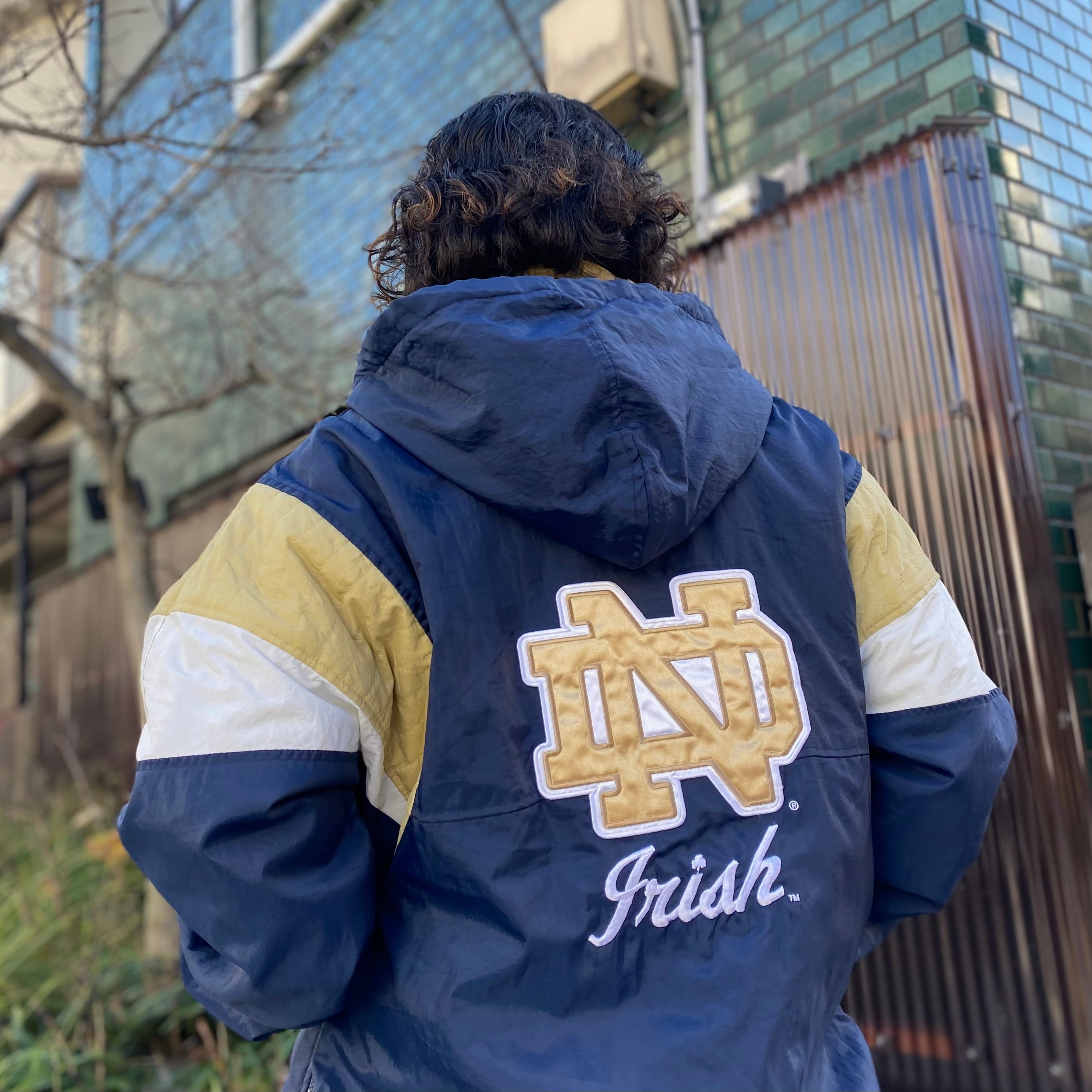 L』NOTRE DOME FIGHTING IRISH ノートルダム大学 中綿ナイロン