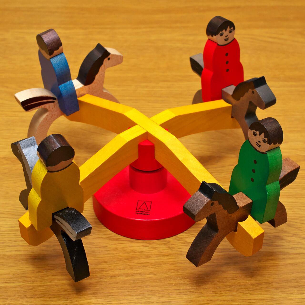 アルビスブラン メリーゴーランド | 木のおもちゃ専門店 おもちゃ箱