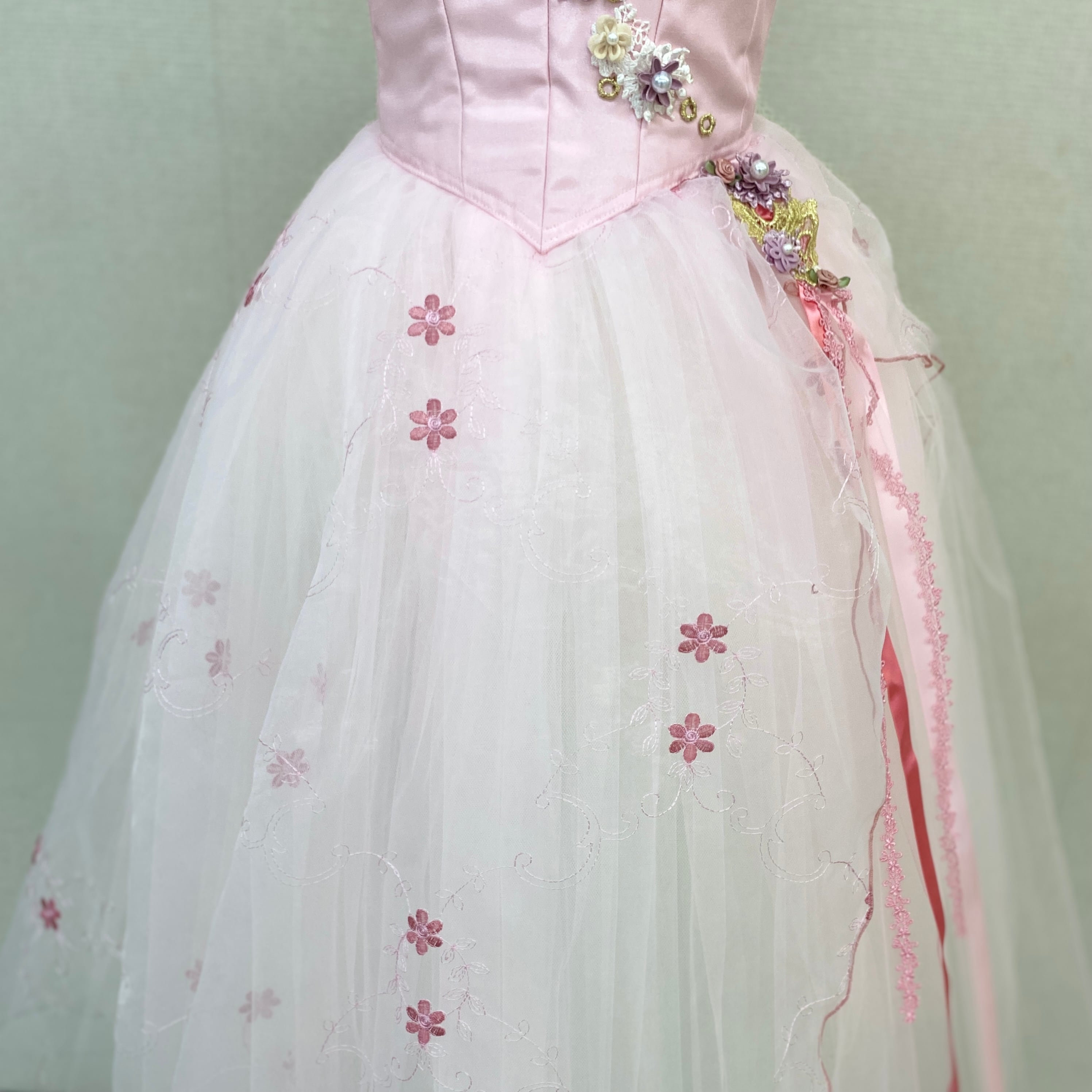 C-42 (中古衣装)花のワルツ ≪バレエ衣装≫ | バレエ衣装・ティアラの