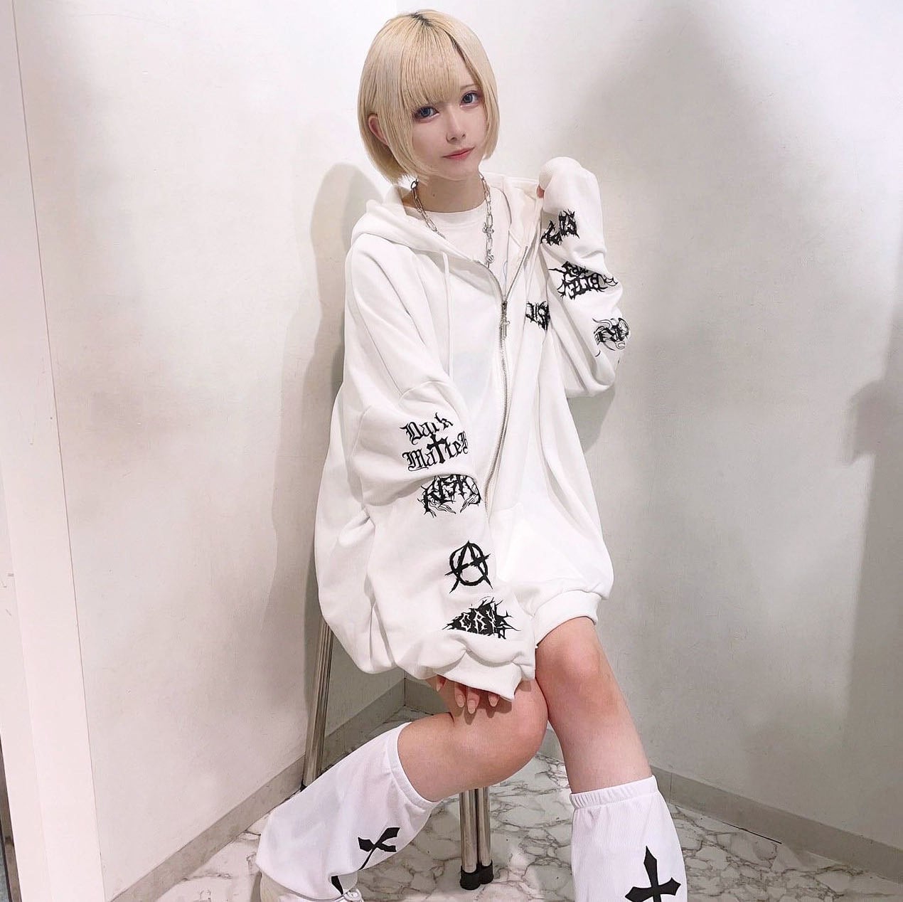 バックラインストーンクロス ZIPパーカー | VOLCAN&APHRODITE