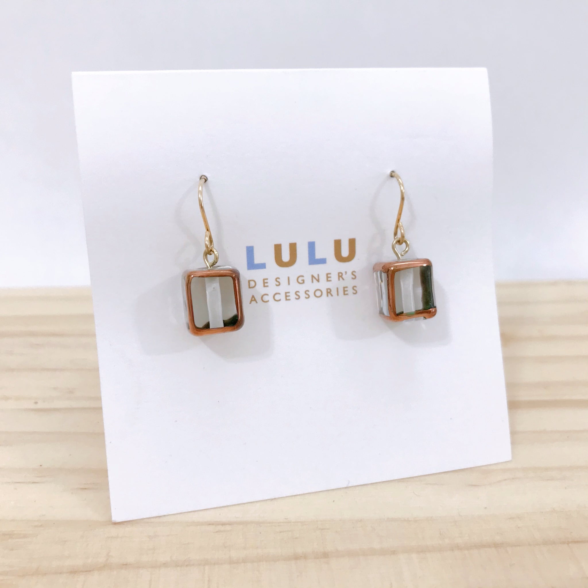 チェコガラス ピアス キューブ クリア | LULU DESIGNER'S ACCESSORIES