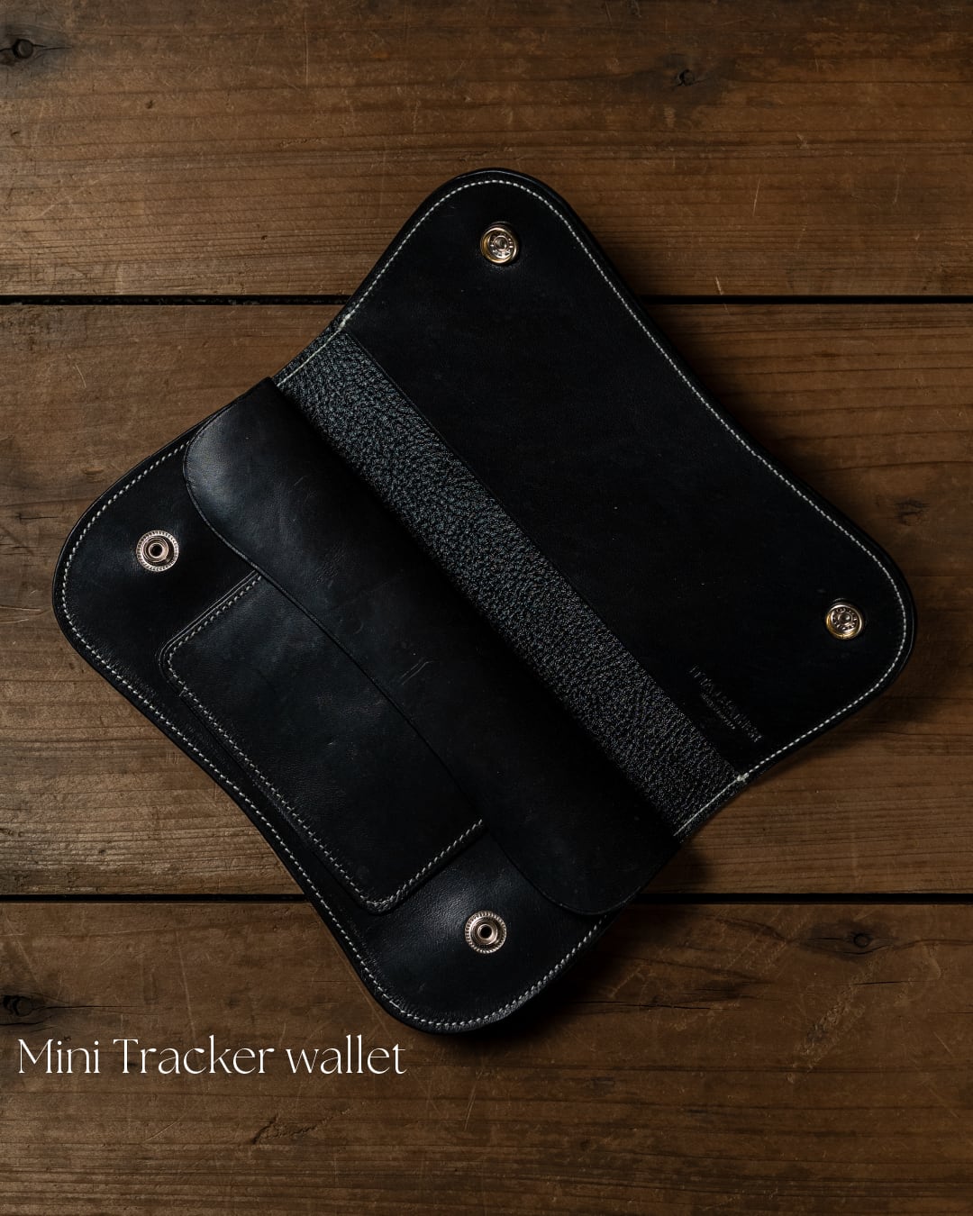 ミニトラッカーウォレット[ホースハイド：ブラック] | ITTA
