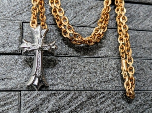 CHROME HEARTS クロムハーツ 18kWG ダブルクロス パヴェダイヤ