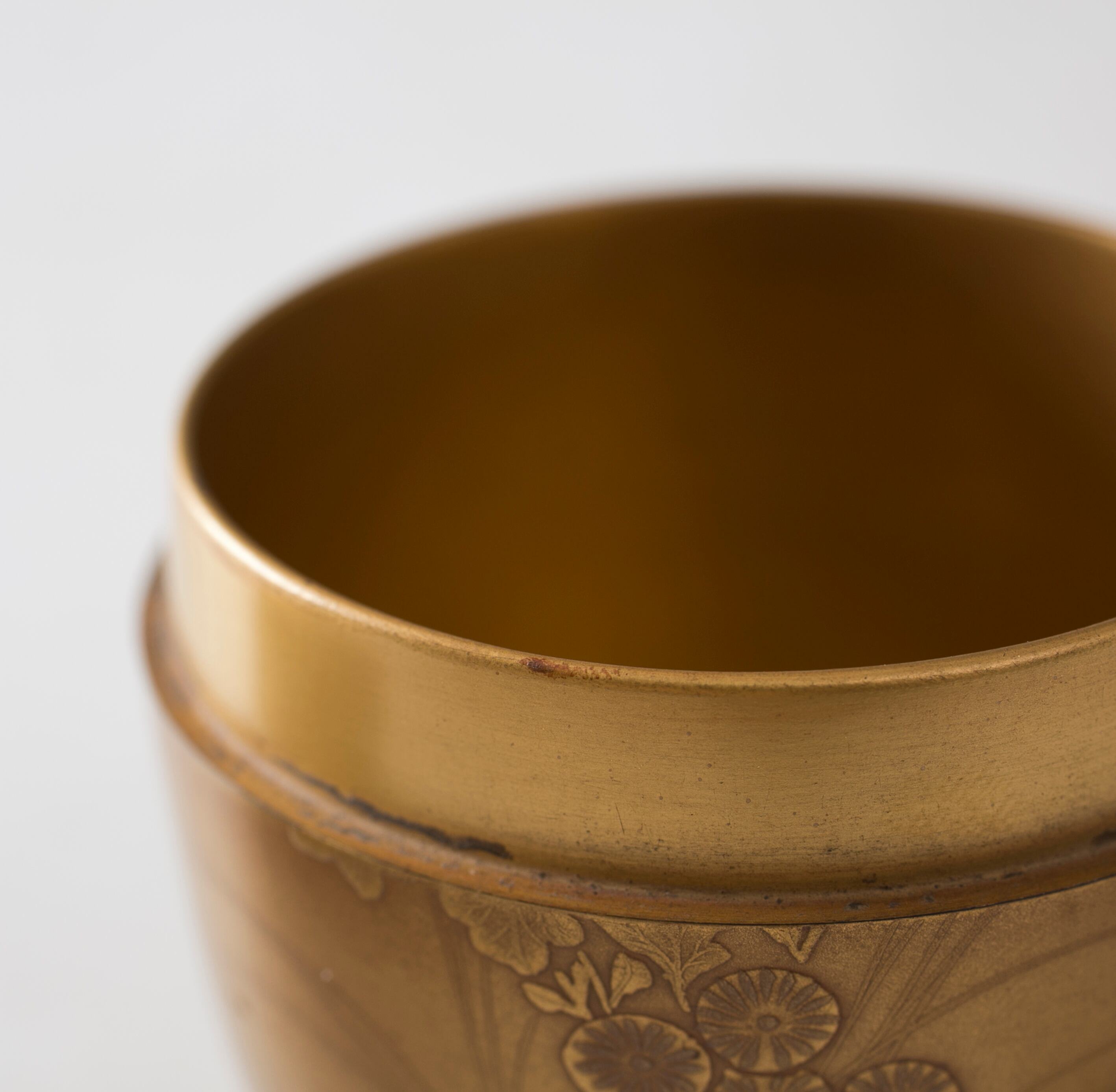 秋草蒔絵 薄と菊 金蒔絵 棗 豪華 薄茶器 茶道具 茶会 茶事 茶の湯