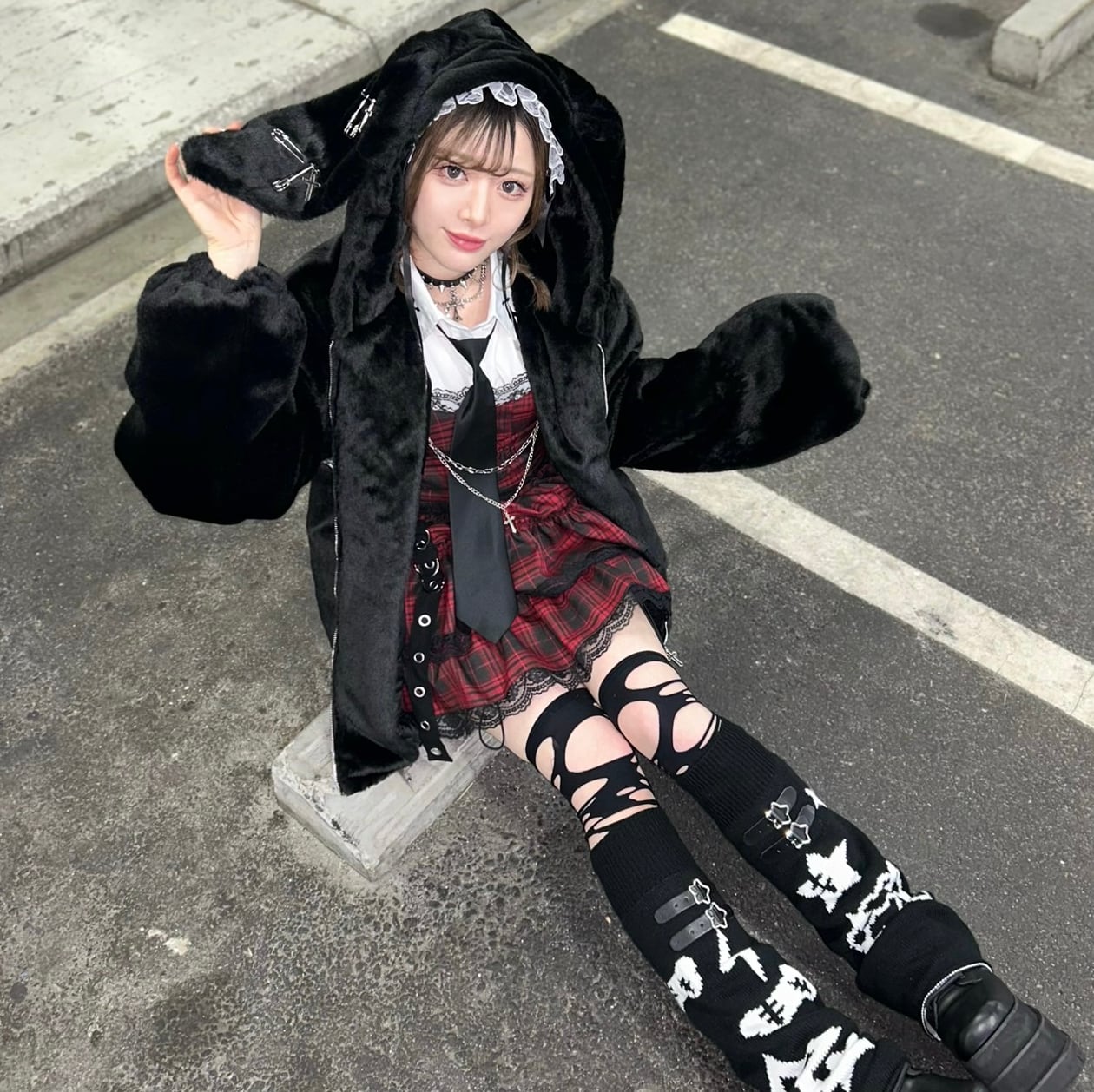 ふわもこ ウサ耳ロゴファーBIGブルゾン | VOLCAN&APHRODITE