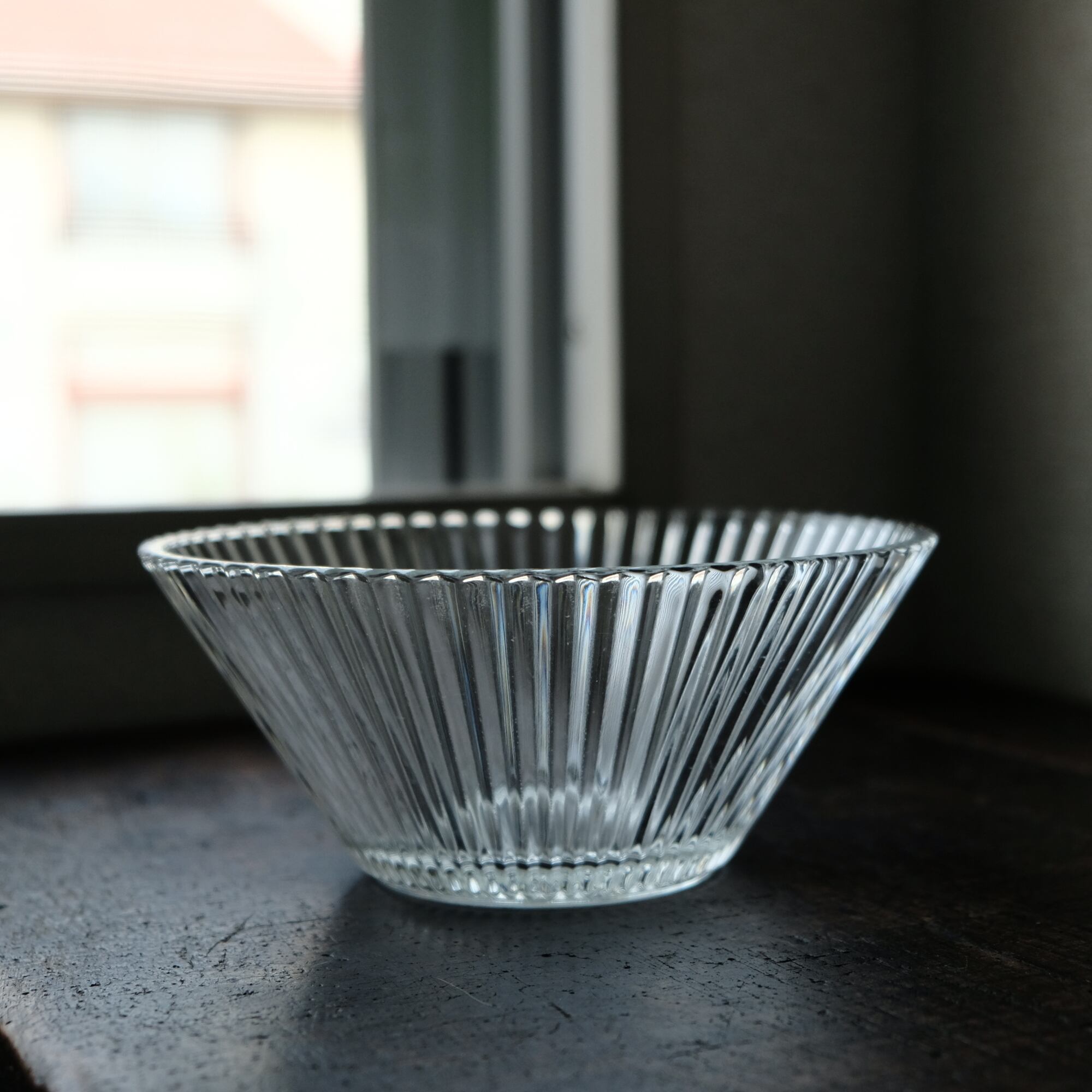 ギザギザで素敵◇プレスガラス深鉢 碗 素麺鉢 昭和後期 古道具 昭和