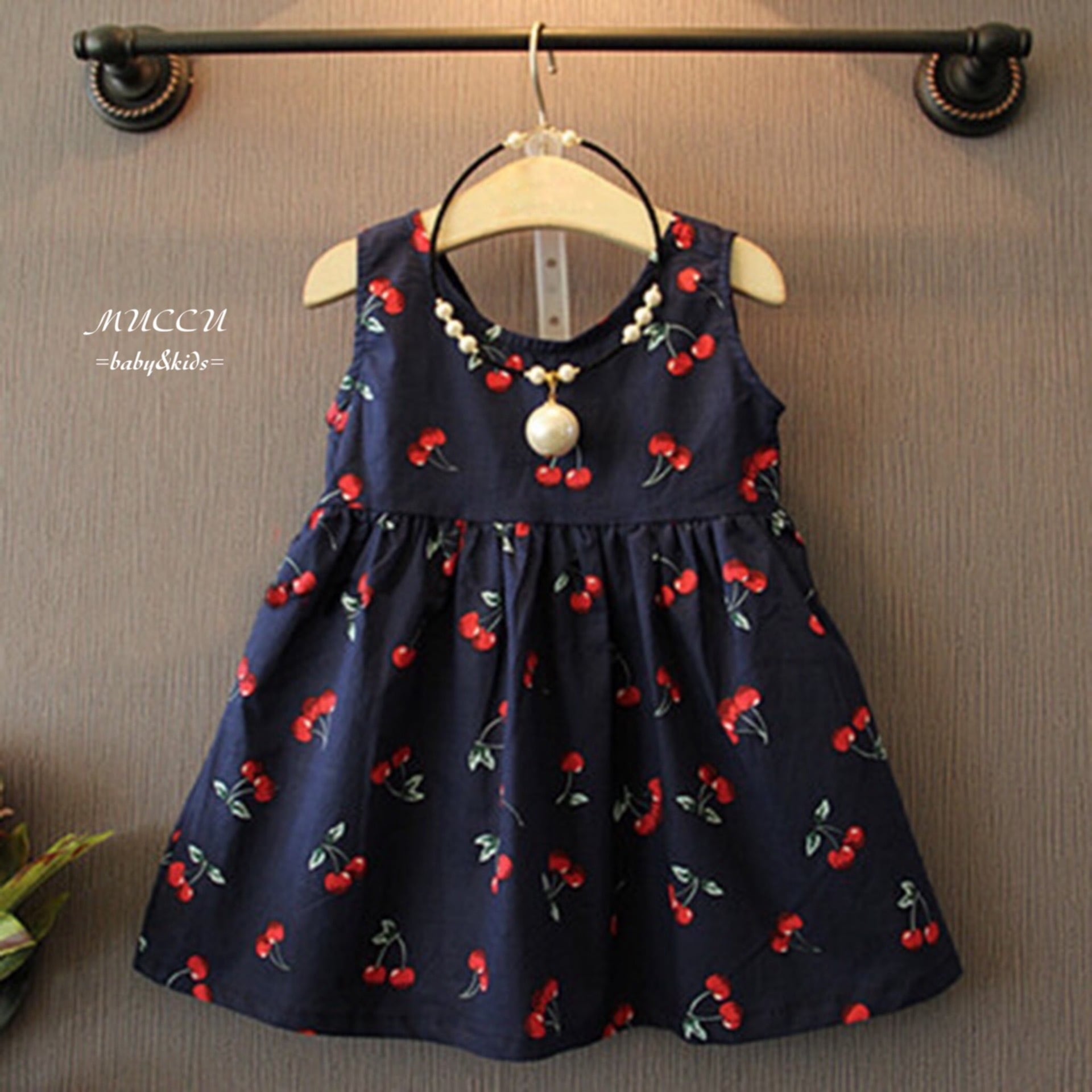 送料無料！【予約販売】チェリー柄ワンピース 90cm〜130cm 女の子 姉妹