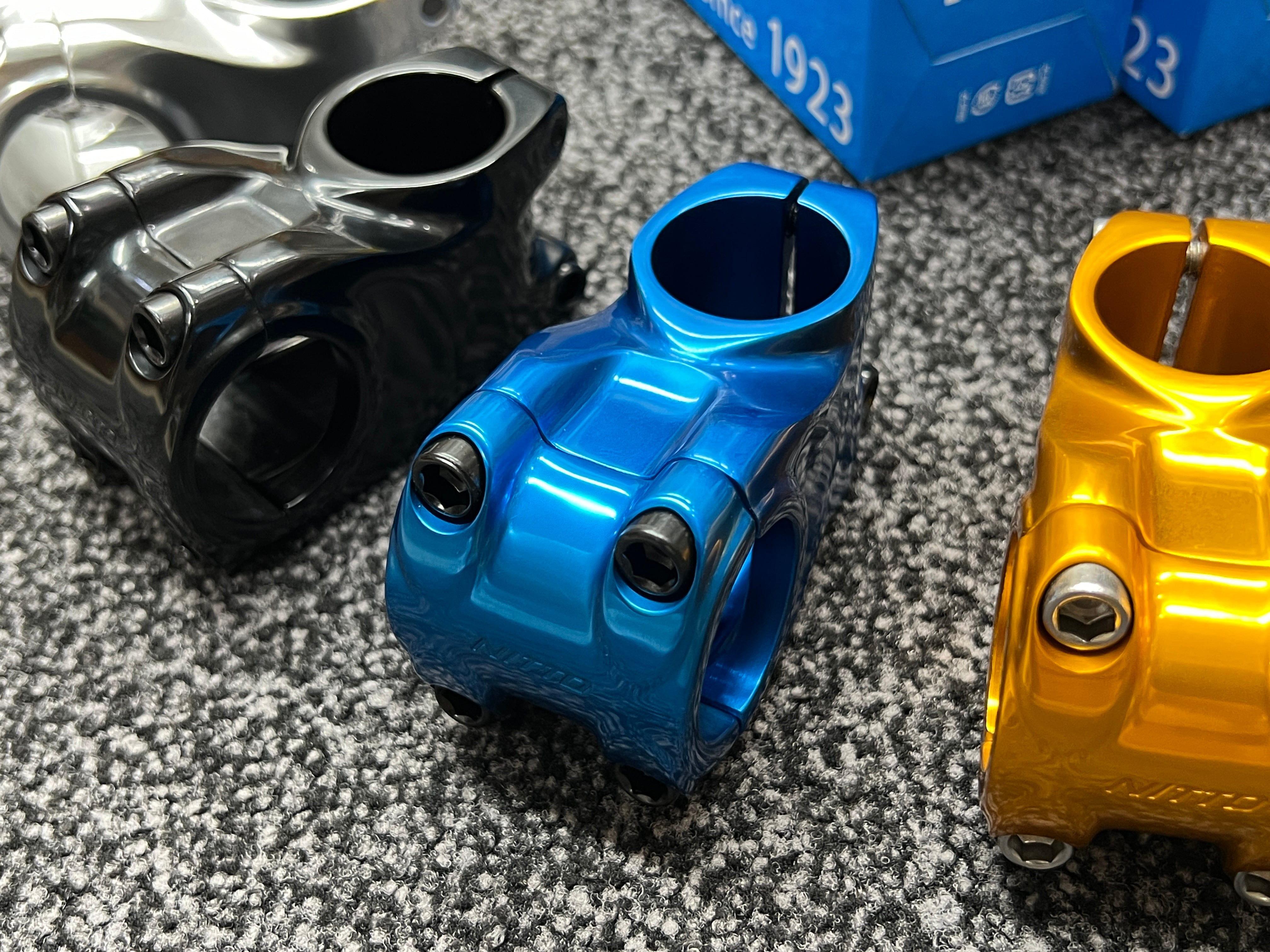 NITTO 日東 / MT-8 BLUE ステム ブルー | Snatch Cycles