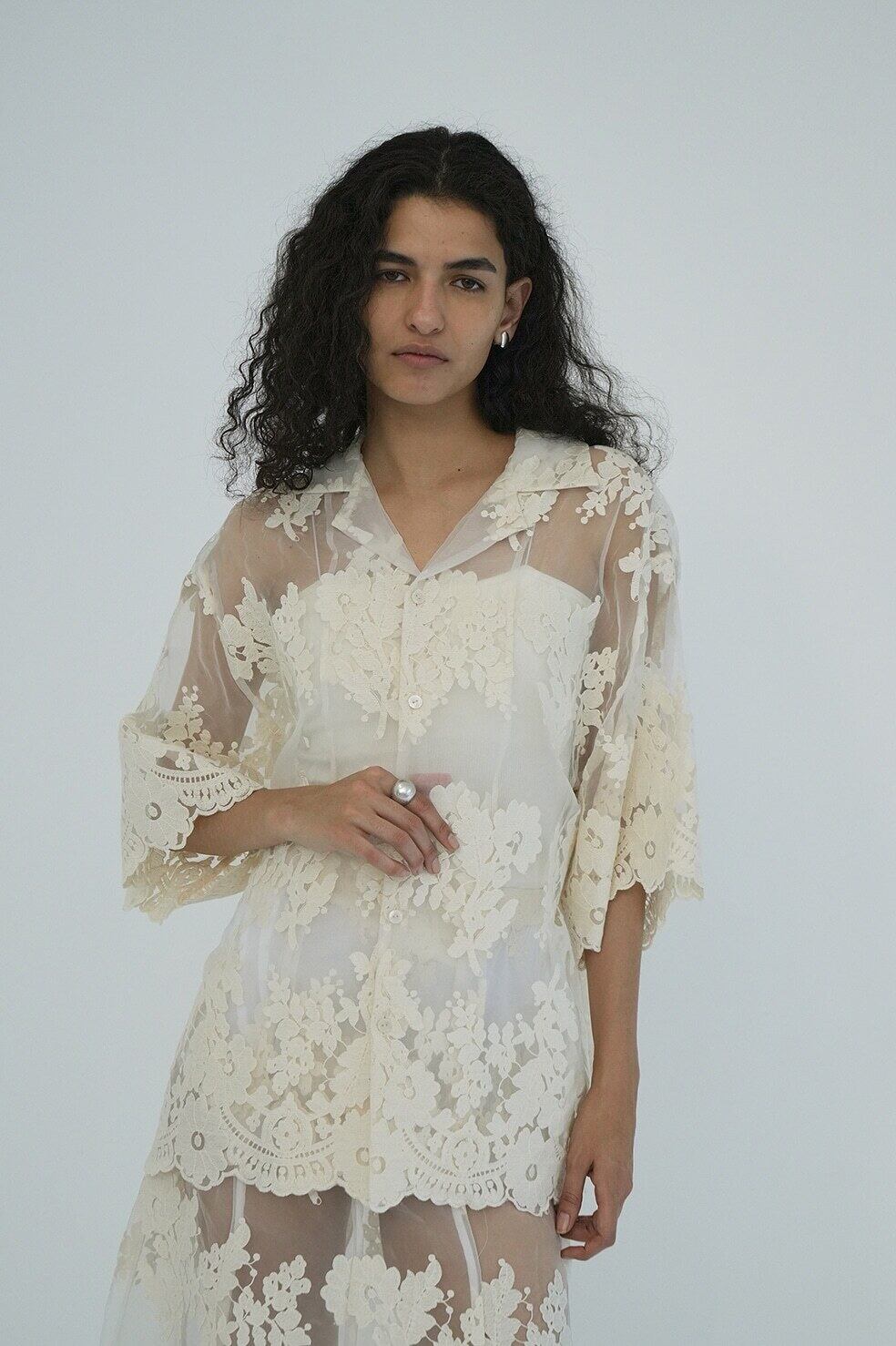 CLANE(クラネ) SHEER FLOWER LACE SHIRTS IVORY | サウスオレンジ