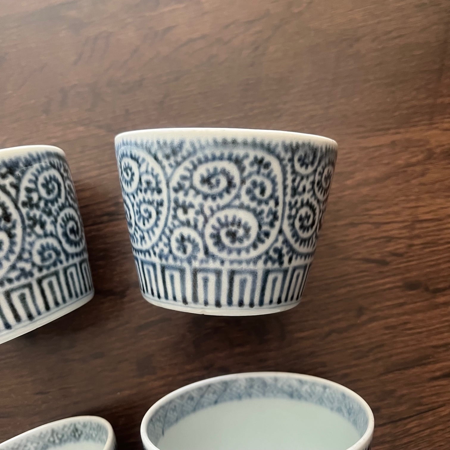 古伊万里染付蛸唐草紋様 蕎麦猪口 4客セット | 古美術 希 のぞみ 美術