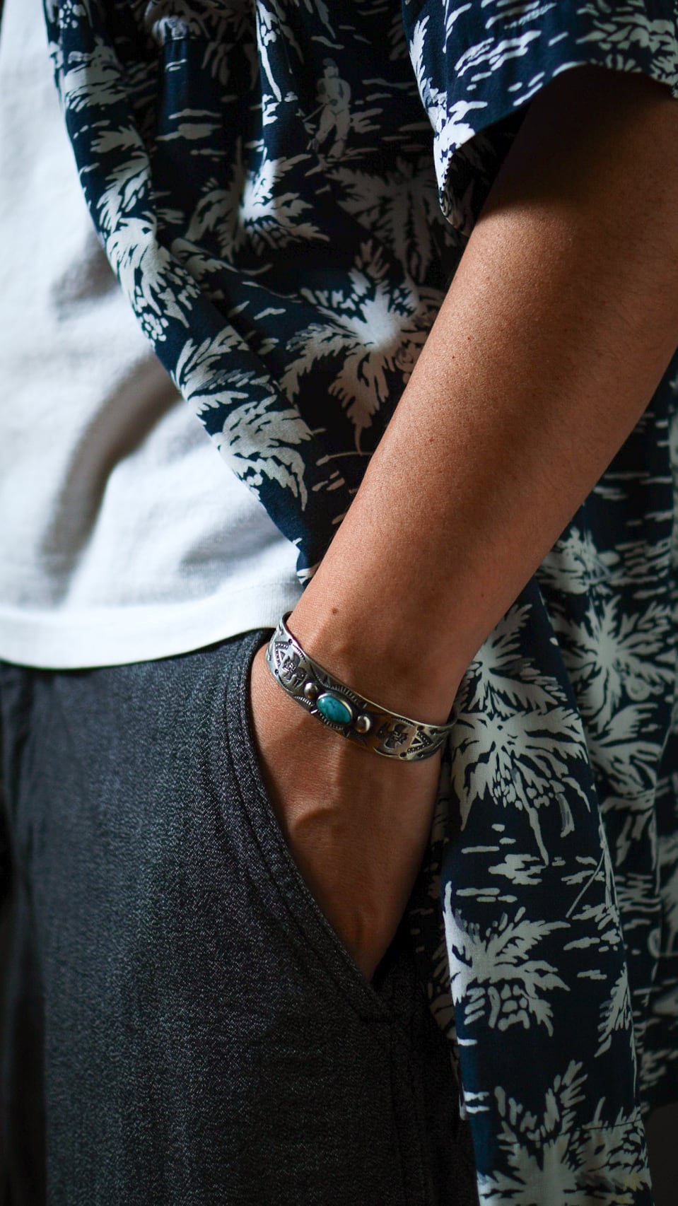 1920-1940s】ナバホ ターコイズ & サンダーバード & スワスティカ 卍