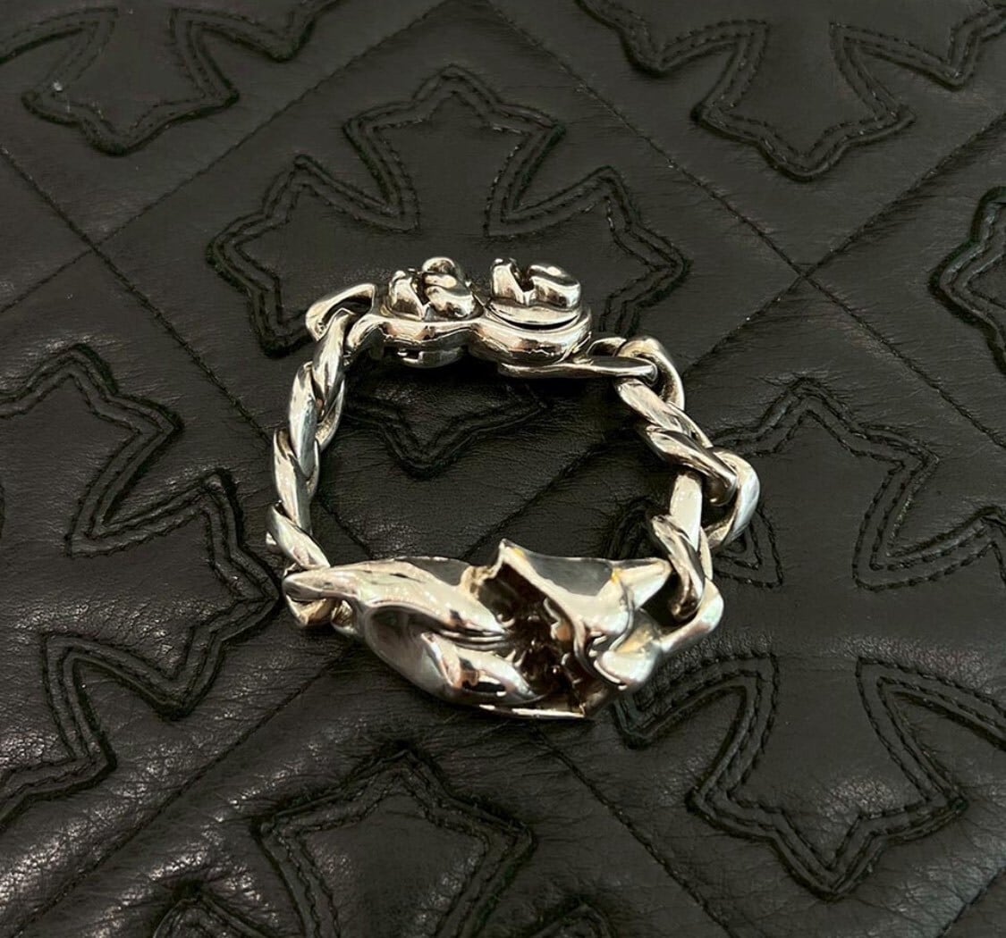 CHROME HEARTS × Rolling Stones Lip & Tongue Classic Chain Clip