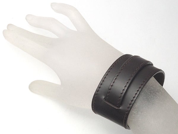 ルイ・ヴィトン LOUIS VUITTON ブラスレ フォース モノグラム グラセ