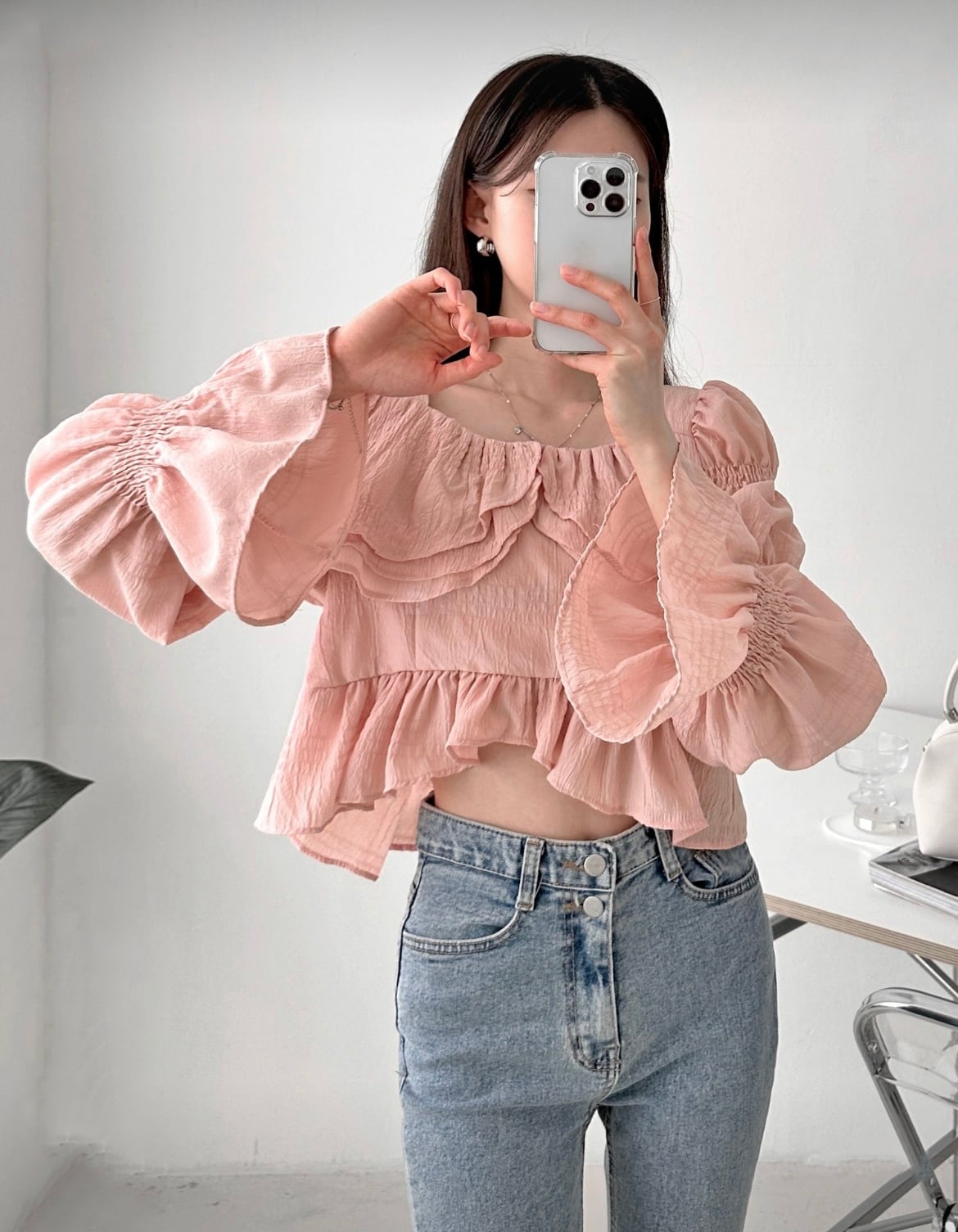 ピンクフリルブラウス | jbgcompany