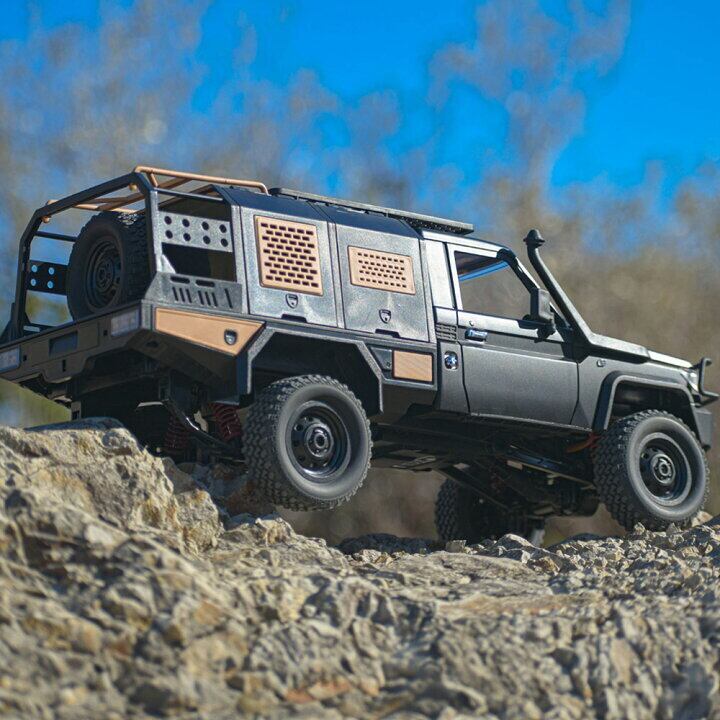 WPL JAPAN MNモデル トヨタ ランドクルーザー79オーバランド仕様 1/12