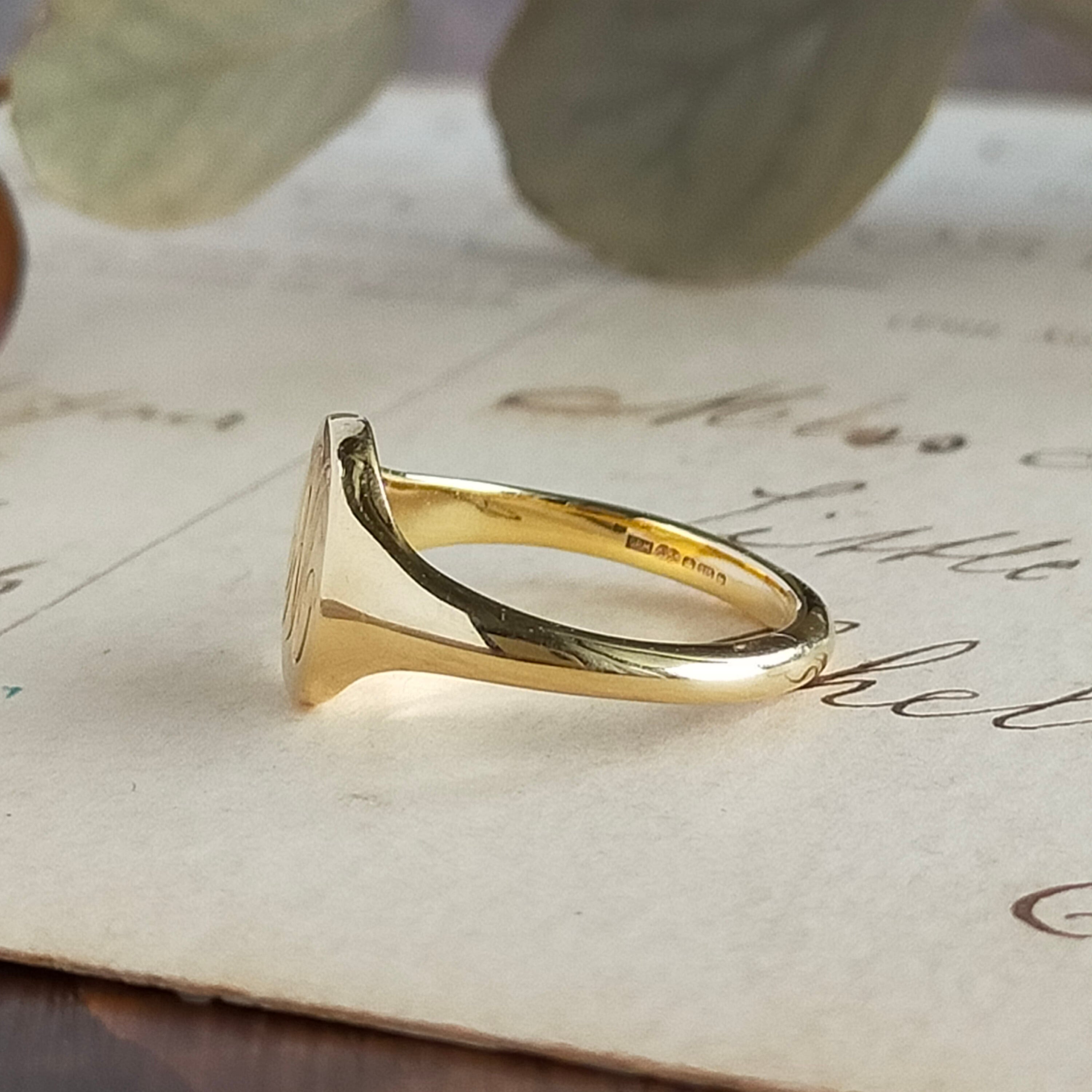 受注生産】英国製 手彫り シグネットリング｜9kゴールド 18kゴールド