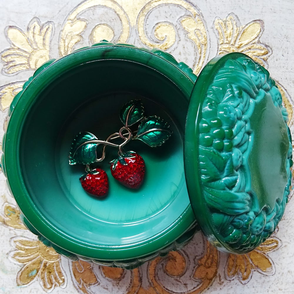 チェコスロバキア ボヘミアガラスのジュエリーポット / グリーン