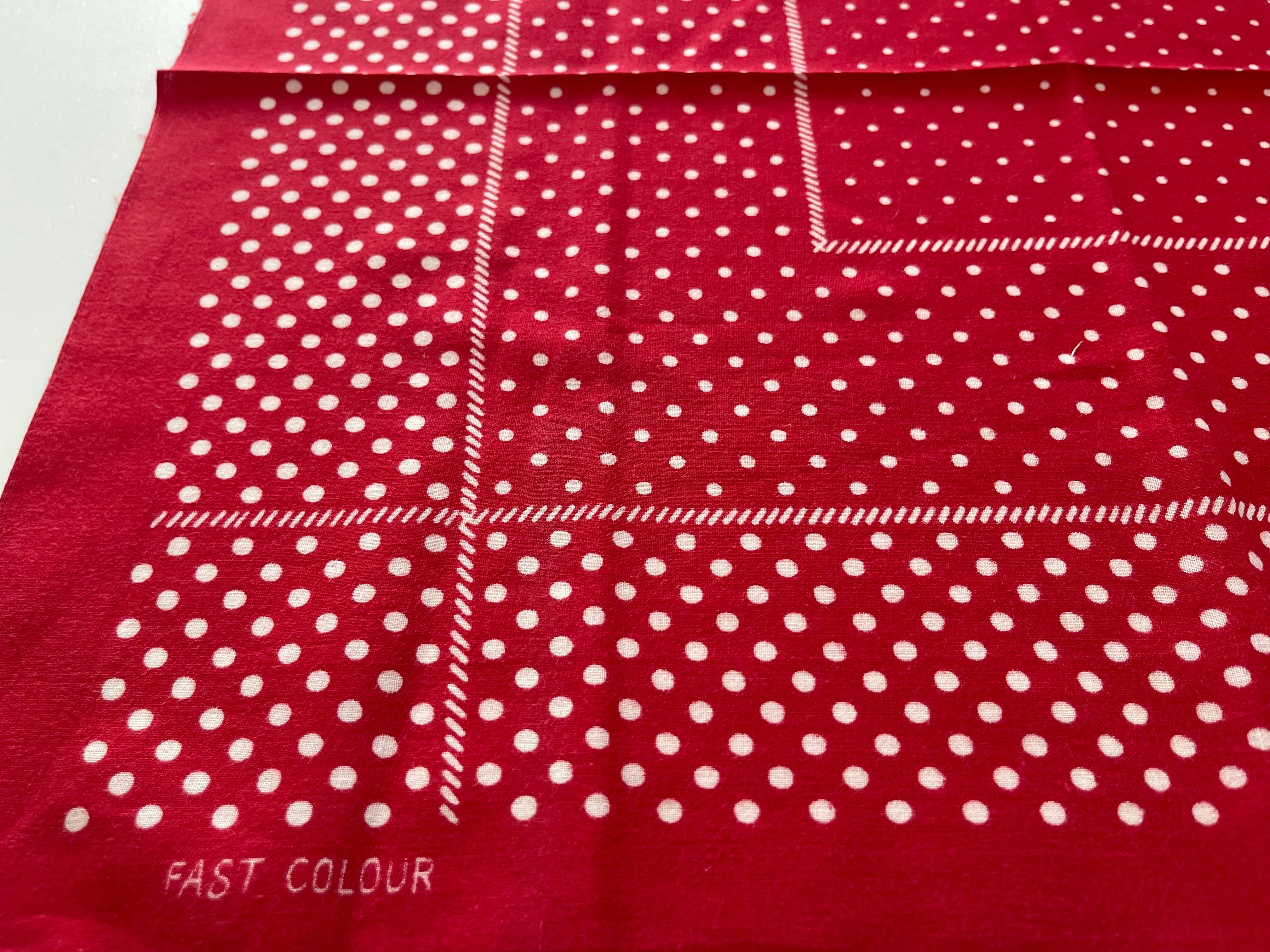 卍】60s FAST COLOUR Dot ヴィンテージバンダナ | swallows