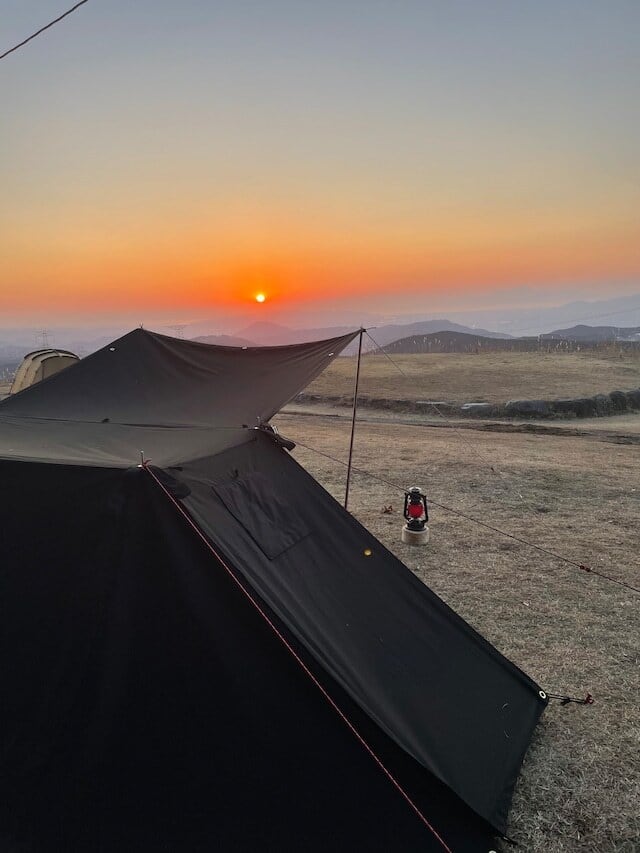 ZIVETALIAN 蝦夷幕「黒」 | Abenteuer