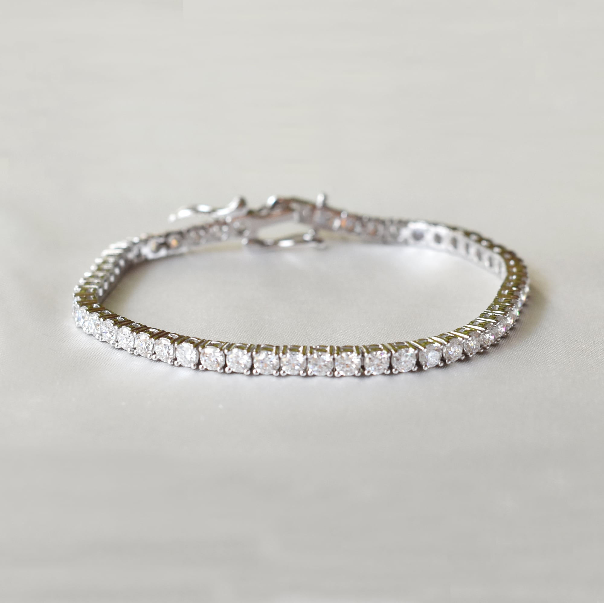 テニスブレスレット モアサナイト 3mm 18K【受注生産】Tennis Bracelet
