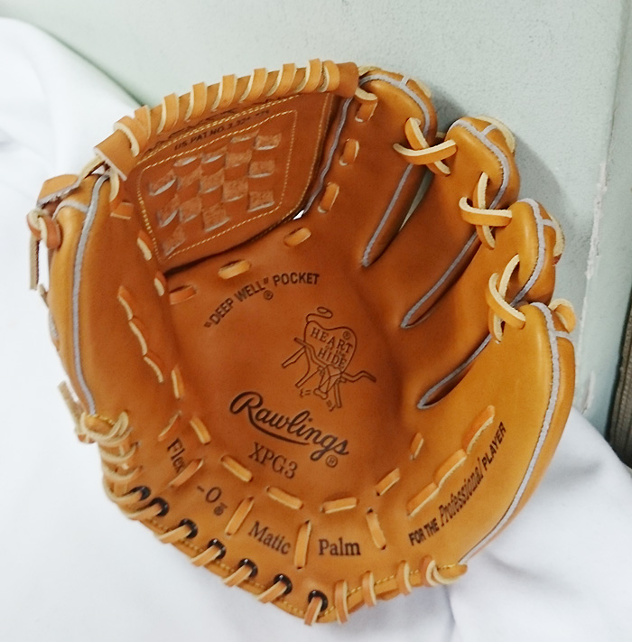 ローリングス軟式グローブ「ミスターモデル」誰もが知っているあの人の