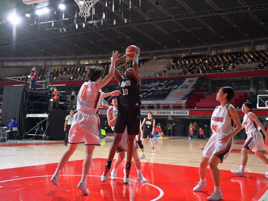 ウインターカップのオープニングゲーム、昨年優勝の桜花学園は松徳学院