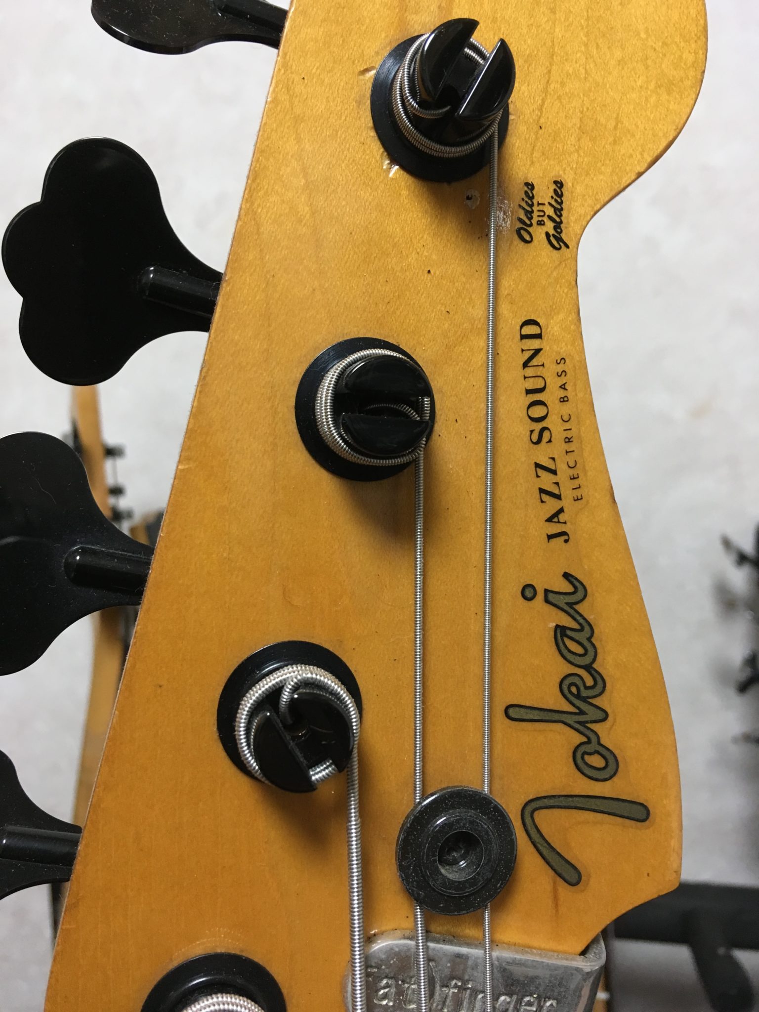 ジャパンヴィンテージ「Tokaiベースのグレード 判別方法」【ハード