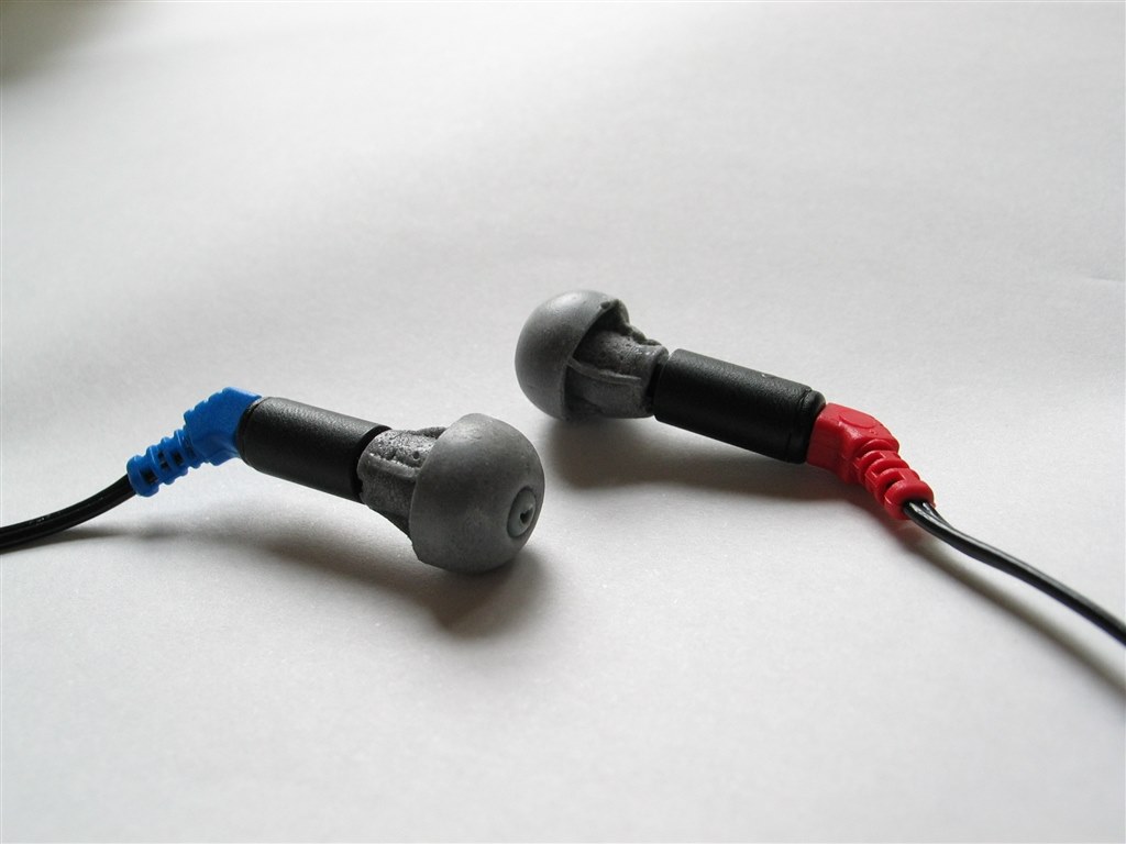 マッシュルームみたいなイヤーピース』 Etymotic Research ER-4S の