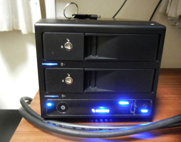 センチュリー 裸族の二世帯住宅 USB3.0 CRNS35U3 価格比較 - 価格.com