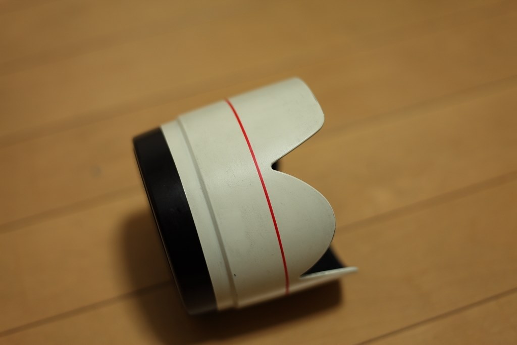 白いフード登場』 CANON EF70-200mm F4L IS USM のクチコミ掲示板