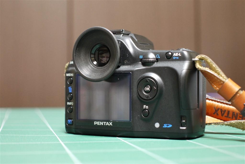 丸型アイカップ（既出かもしれませんが・・・）』 ペンタックス PENTAX