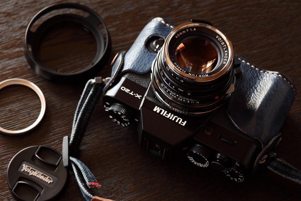 ツァイスのフードがそっくり流用可能とは！』 コシナ フォクトレンダー