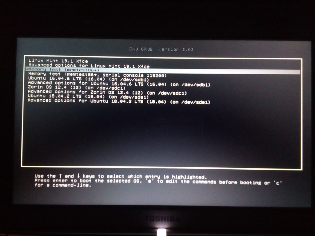 安全かつ簡単に4OSブートメニュー ubuntu系』 東芝 dynabook UX UX