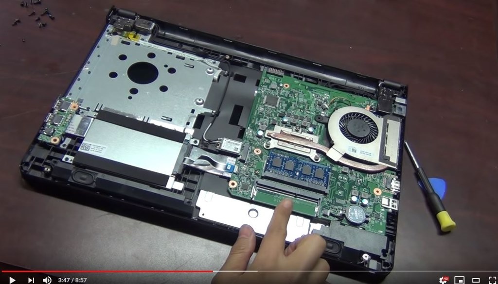 増設メモリの選び方』 Dell Inspiron 15 3000 スタンダード Core i3