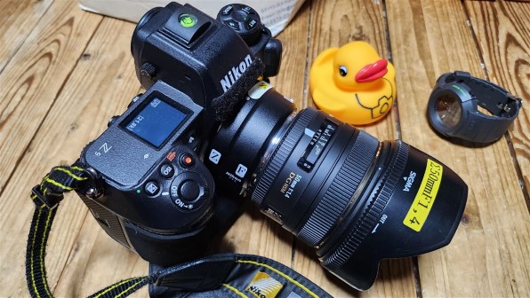 シグマ APO 70-200mm F2.8 EX DG OS HSM [ニコン用] 価格比較 - 価格.com