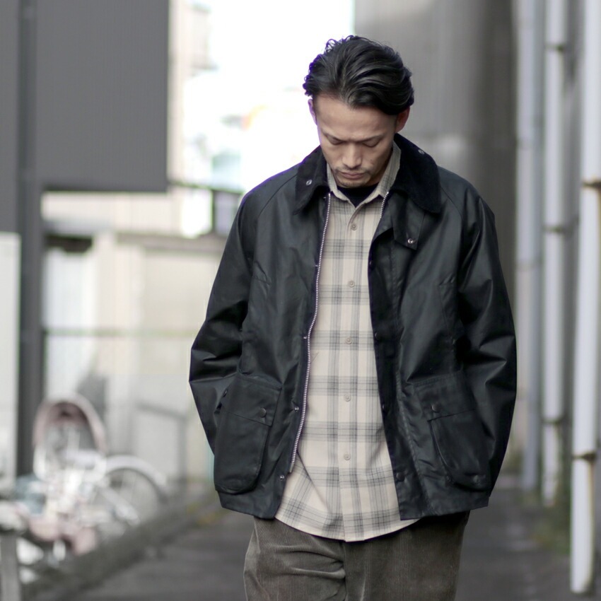 一生に一度は手にしたい”【Barbour/バブアー】のビデイルをご紹介