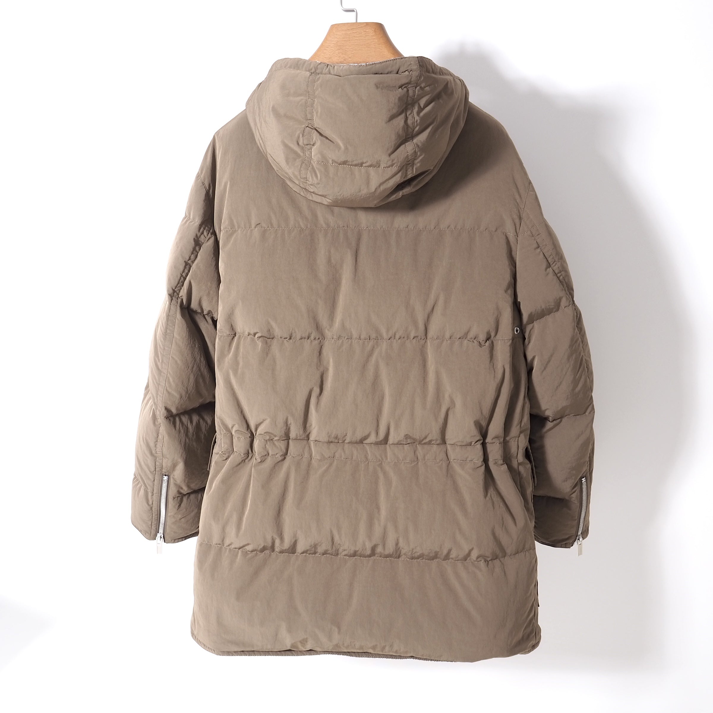 エルメス HERMES フランス製 最上級 セリエボタン ダウンコート 48