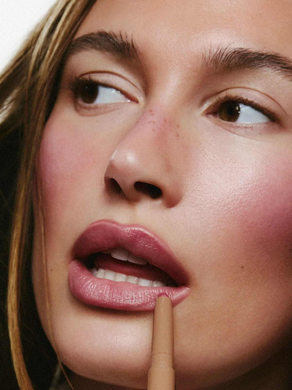 Rhode - Lip Shape - Press - Beauty District