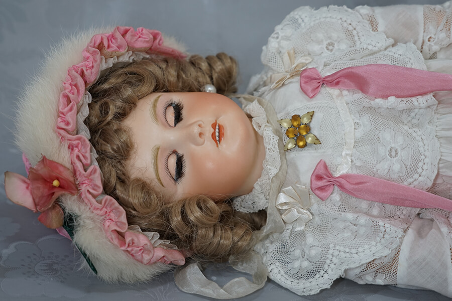 スリーピングアイ｜コレクション｜ベベタビト人形館