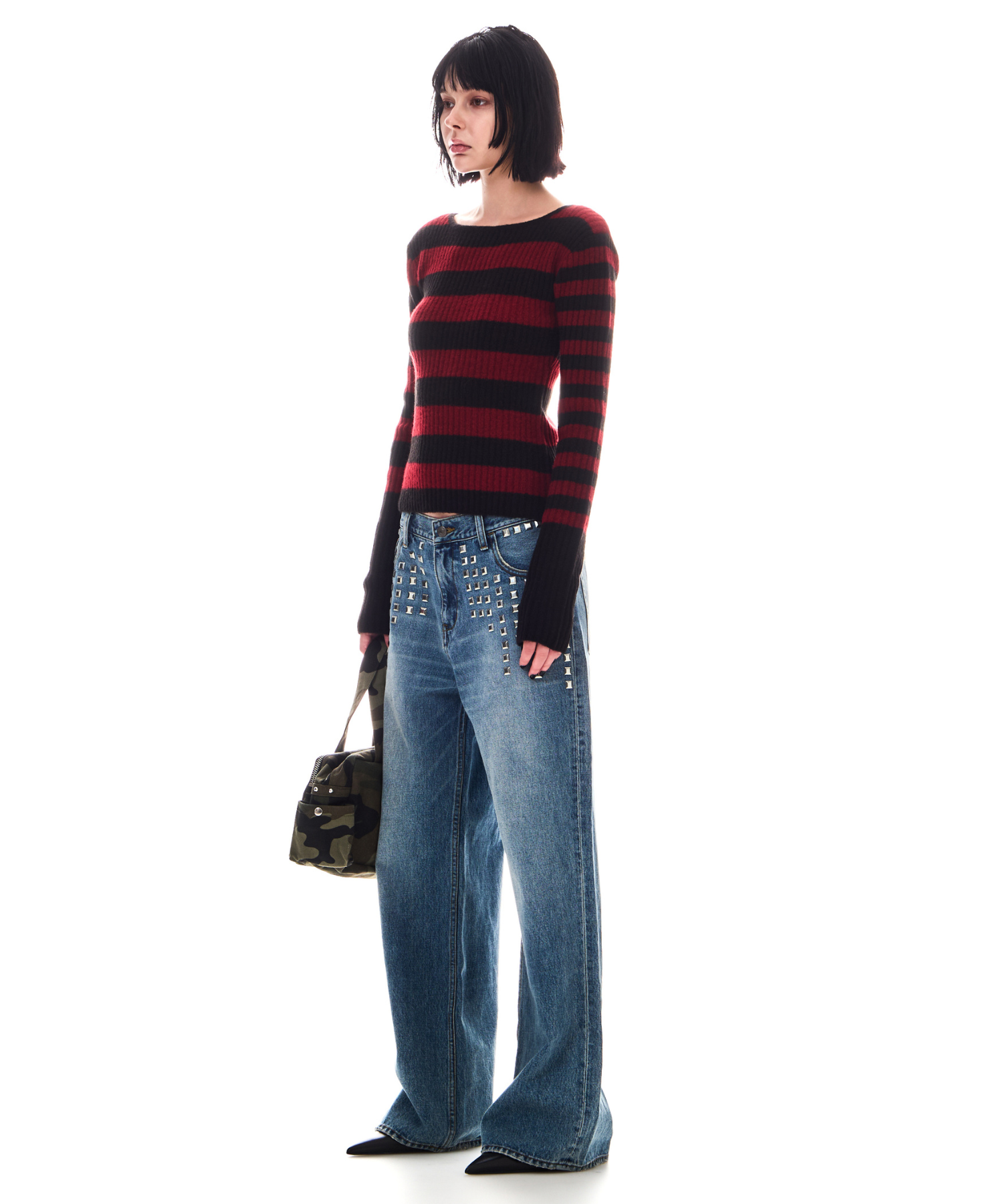 METAL STUDS SEMI LOOSE DENIM – BEEDEN