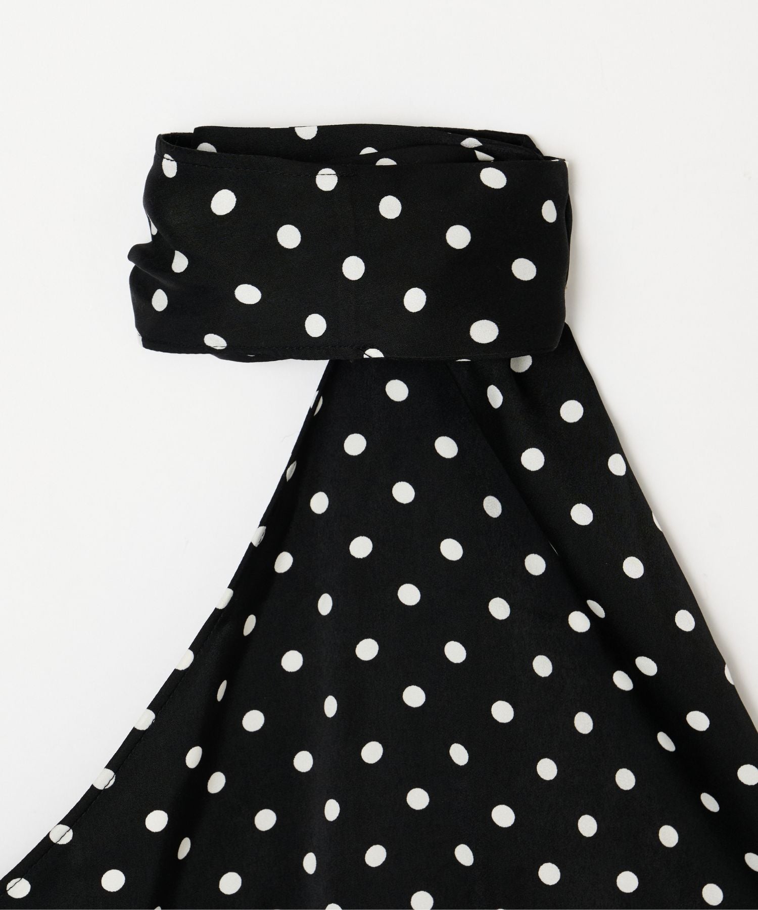 DOTS SCARF NECK TOPS – BEEDEN