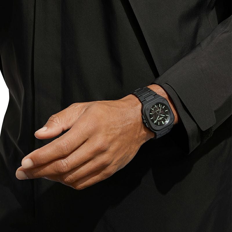 Bell ＆ Ross BR 05 SKELETON BLACK LUM CERAMIC ベル＆ロス BR 05