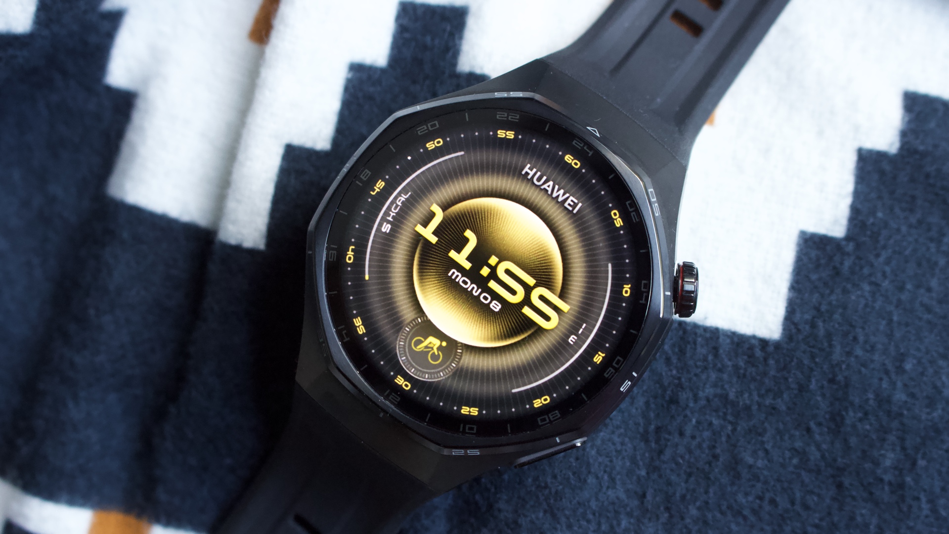 Huawei Watch GT 6 Pro Review: Sleek, Sporty, Stamina - Tech Advisor