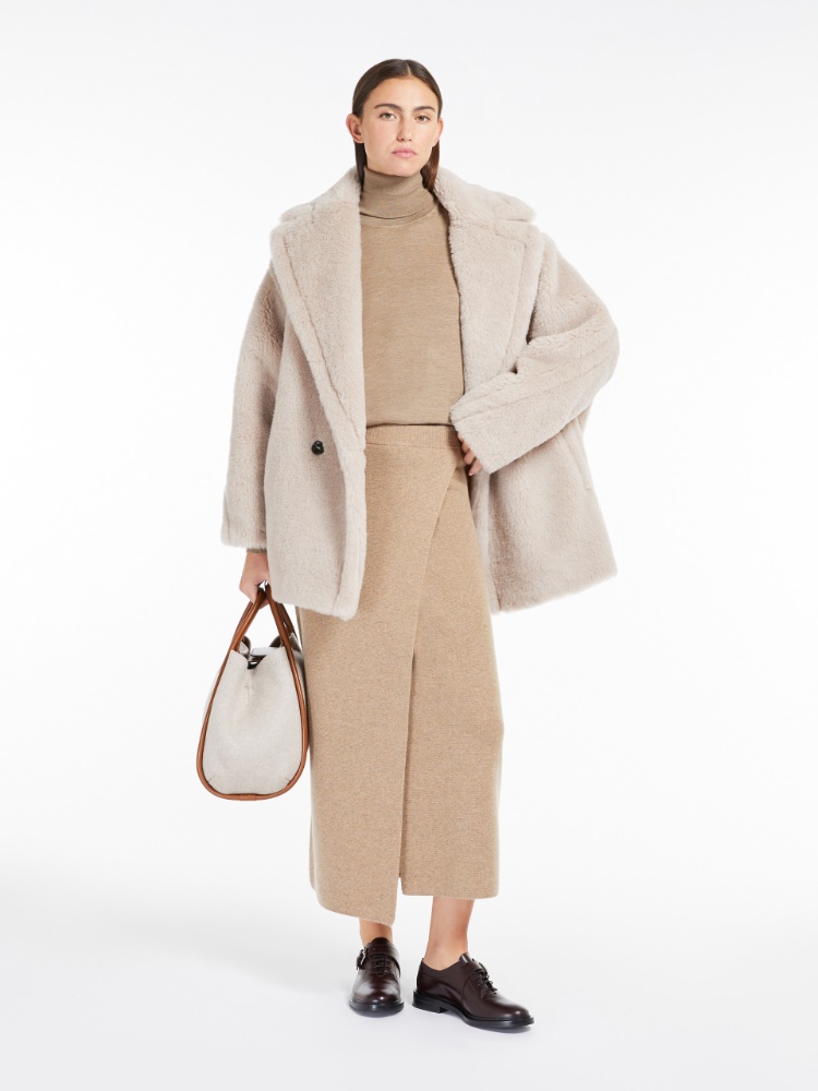 Short Teddy Bear Icon Coat in alpaca and wool, beige | Max Mara