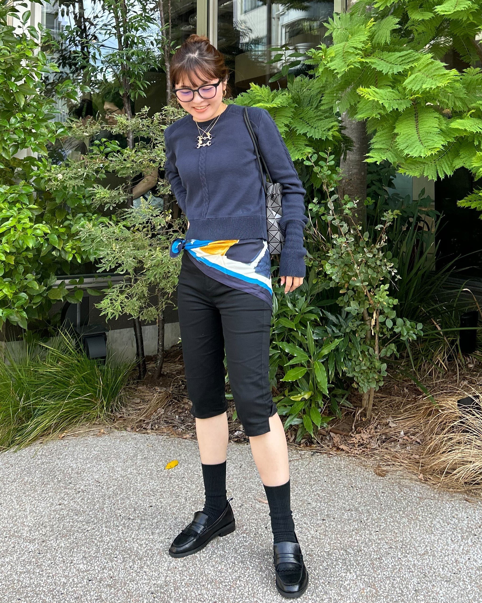 BIBIY. MADE | LINA CASHMERE KNIT NAVY｜Bibiy.