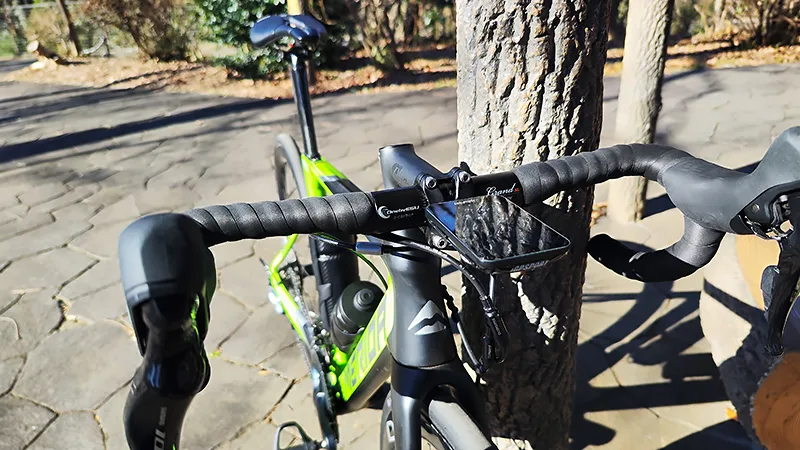 OnebyESUのカーボンハンドルは軽量でこだわりが満載！ | バイシクルINFO