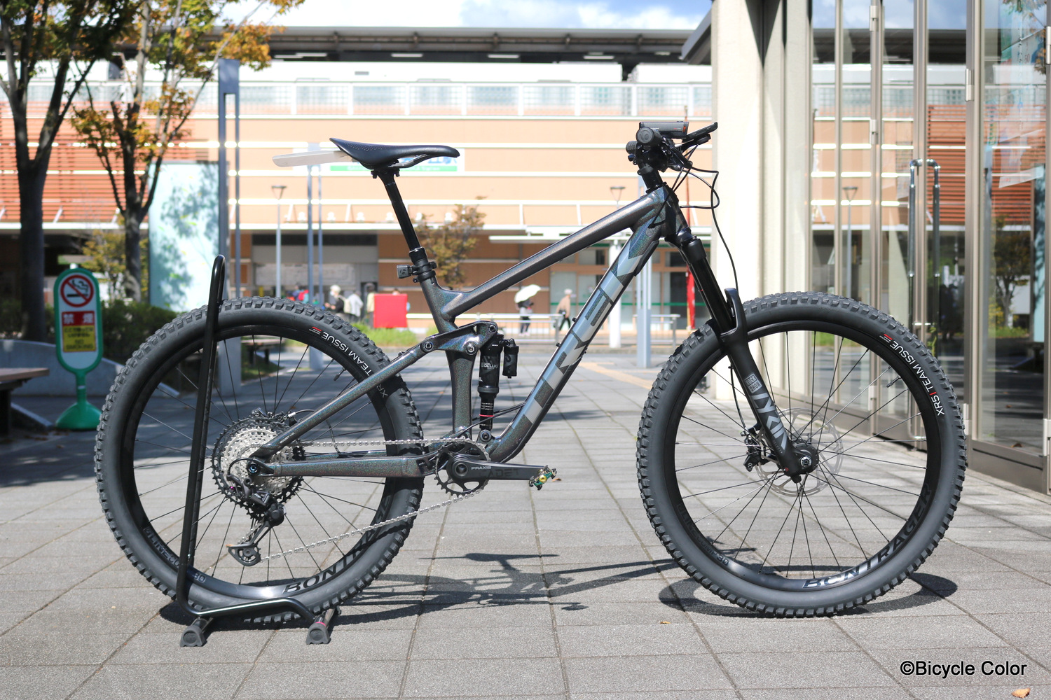 スタッフ大森の新しいマウンテンバイク、REMEDY 8のご紹介です